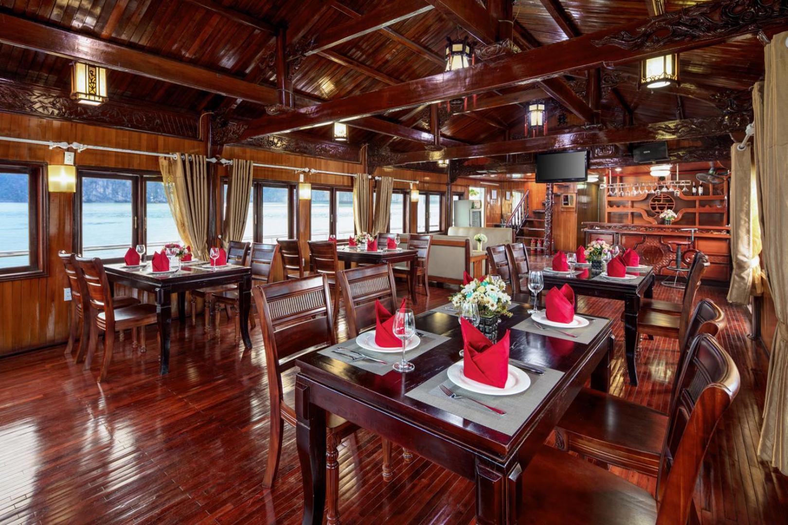 Cozy Bay Classic Cruise Ha Long Exterior foto