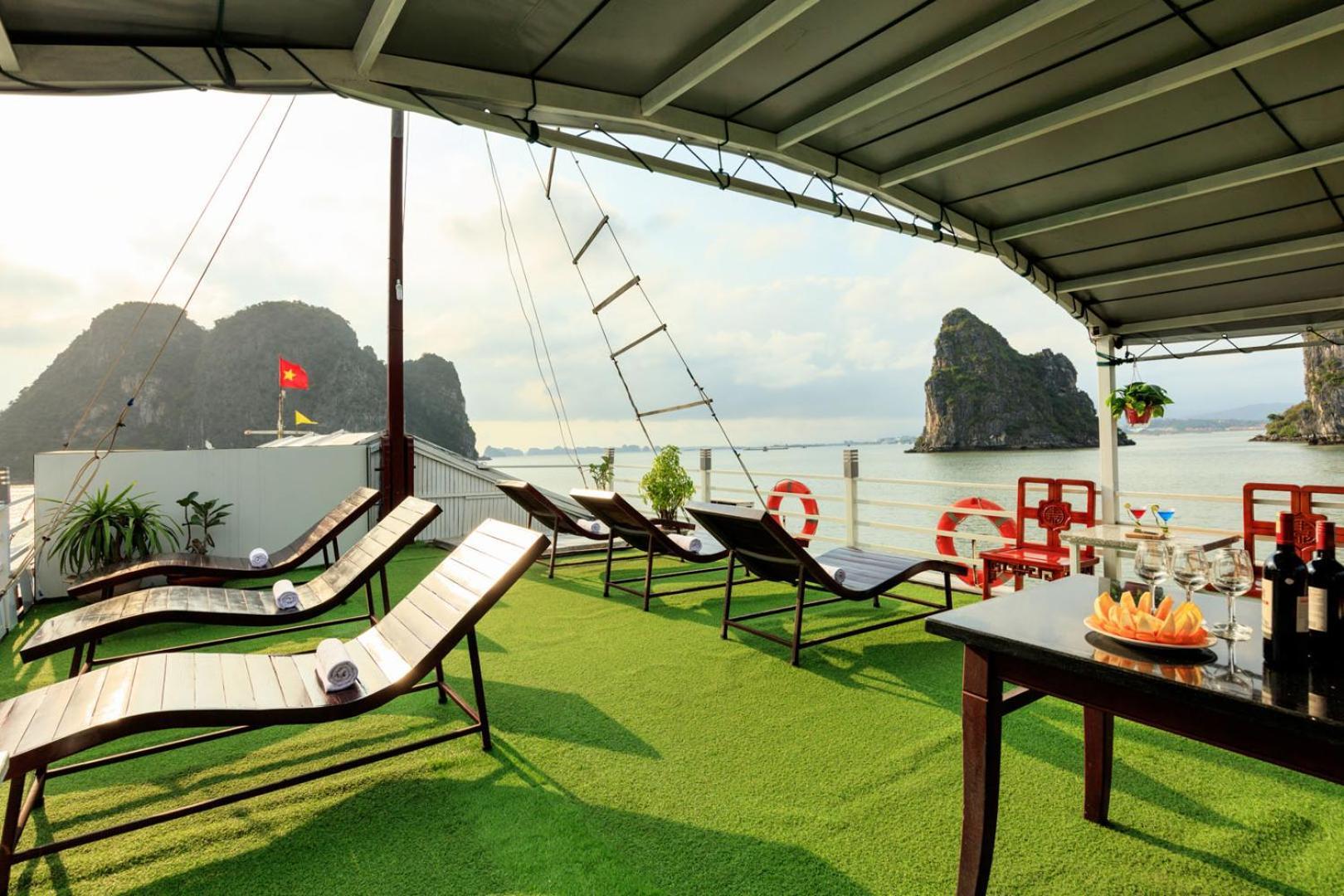 Cozy Bay Classic Cruise Ha Long Exterior foto